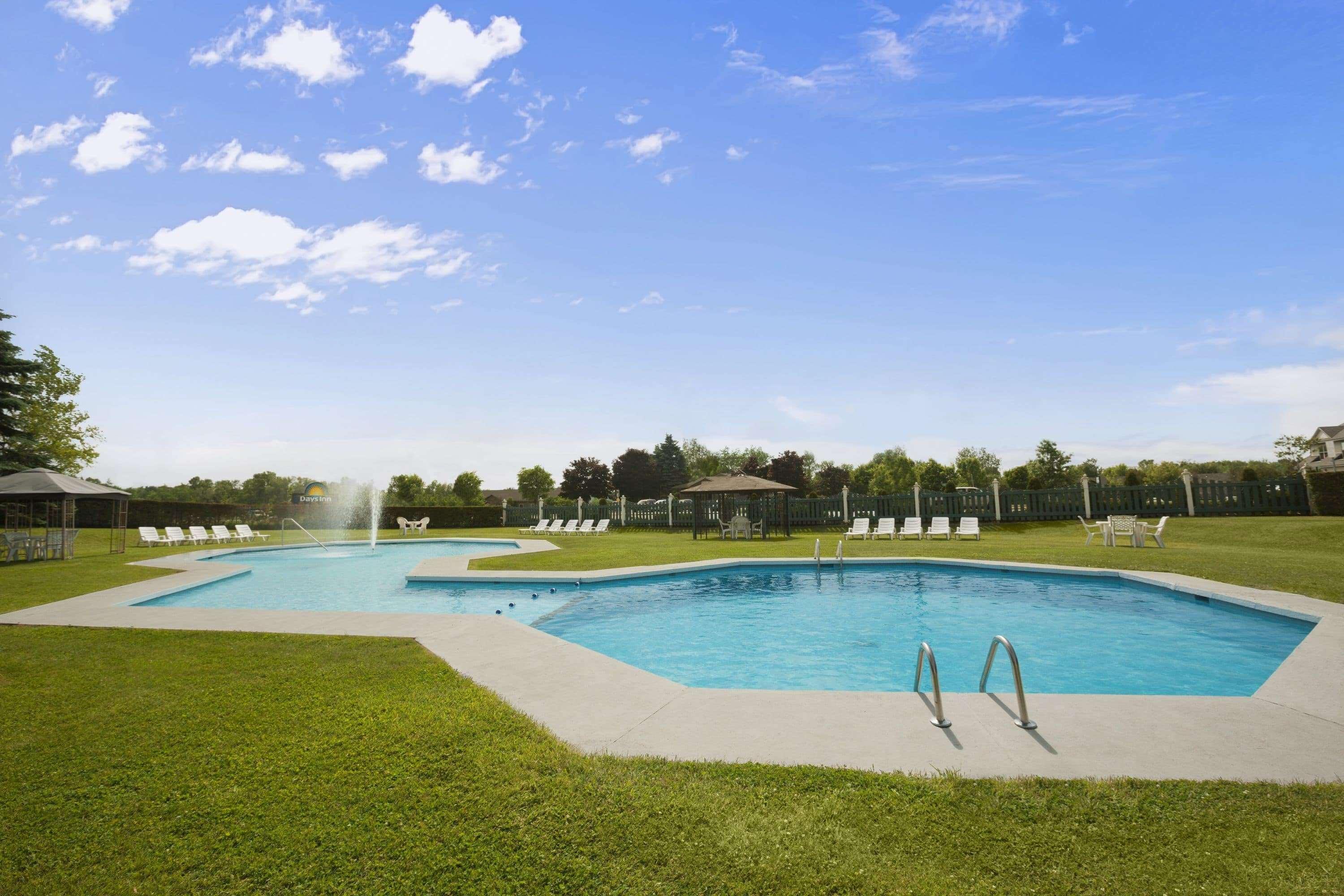 Days Inn By Wyndham Shelburne/Burlington Luaran gambar